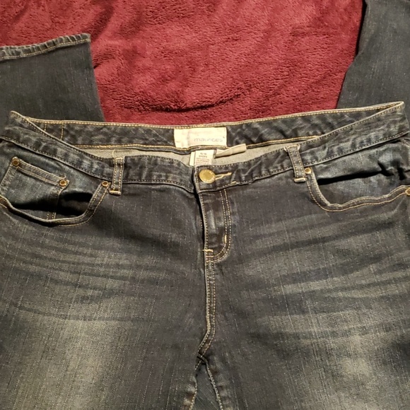 Maurices Skinny Jeans - Picture 3 of 3